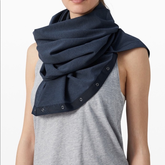 Lululemon Vinyasa Scarf - Picture 6 of 6